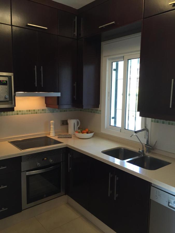 Burriana Beach, Pool, Big Terrace, Superb Seaviews Apartamento *