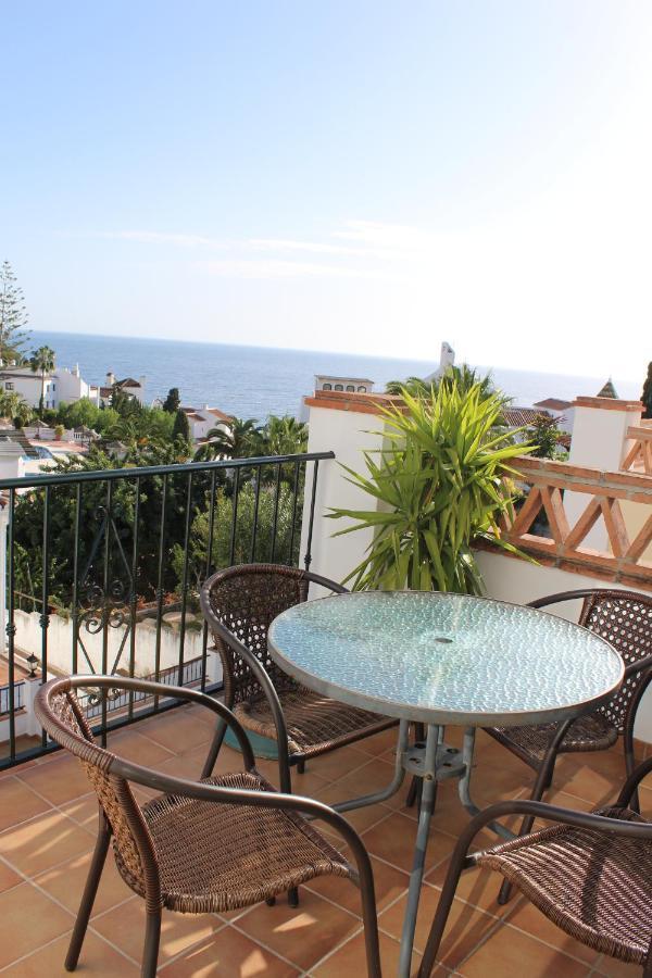 Playa Burriana, Tva Terasser, Havsutsikt, Pool Apartamento Nerja