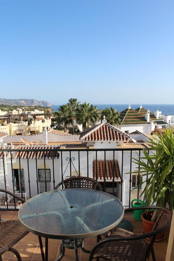 Playa Burriana, Tva Terasser, Havsutsikt, Pool Apartamento Nerja