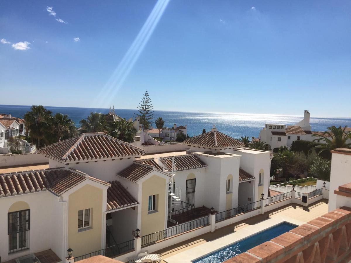 Burriana Beach, Pool, Big Terrace, Superb Seaviews Apartamento