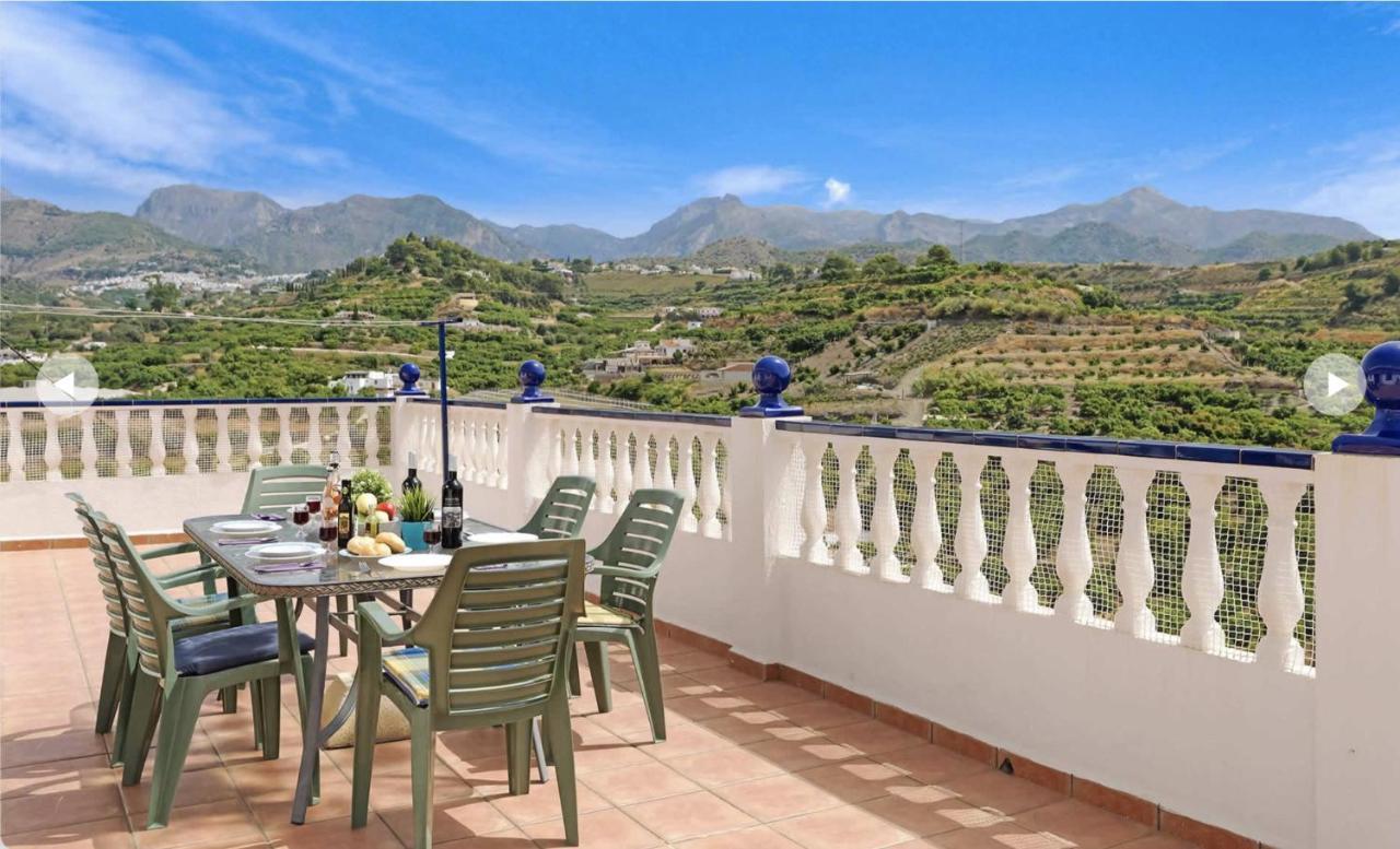 Sanchez Y Rico Villa Nerja