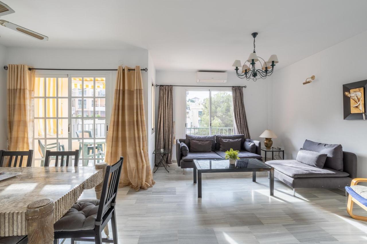 Flores 5 - Large Townhouse Holiday home Nerja