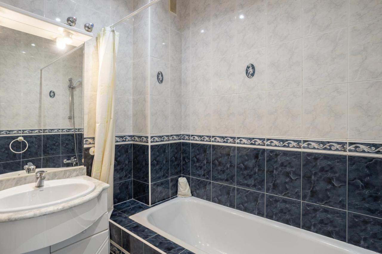 Flores 5 - Large Townhouse * Nerja