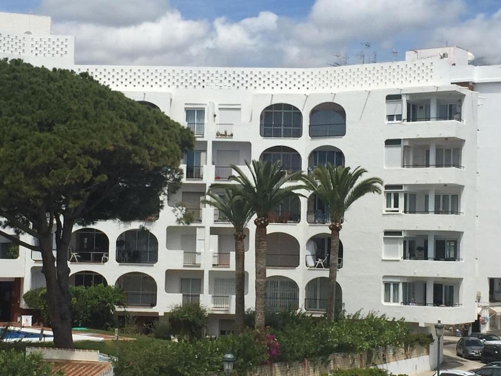 Edificio Verdemar - Stunning 1 Bed With Pool & Sea Views Apartamento