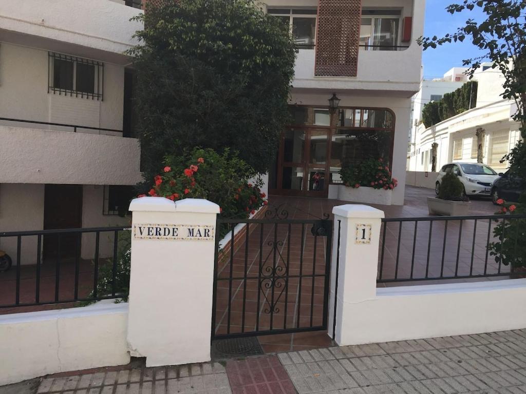 Apartamento Edificio Verdemar - Stunning 1 Bed With Pool & Sea Views Nerja
