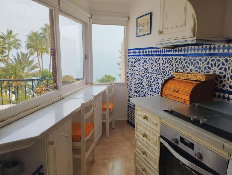 Beautiful 2 Bedroom In Calle Carabeo, Appartement