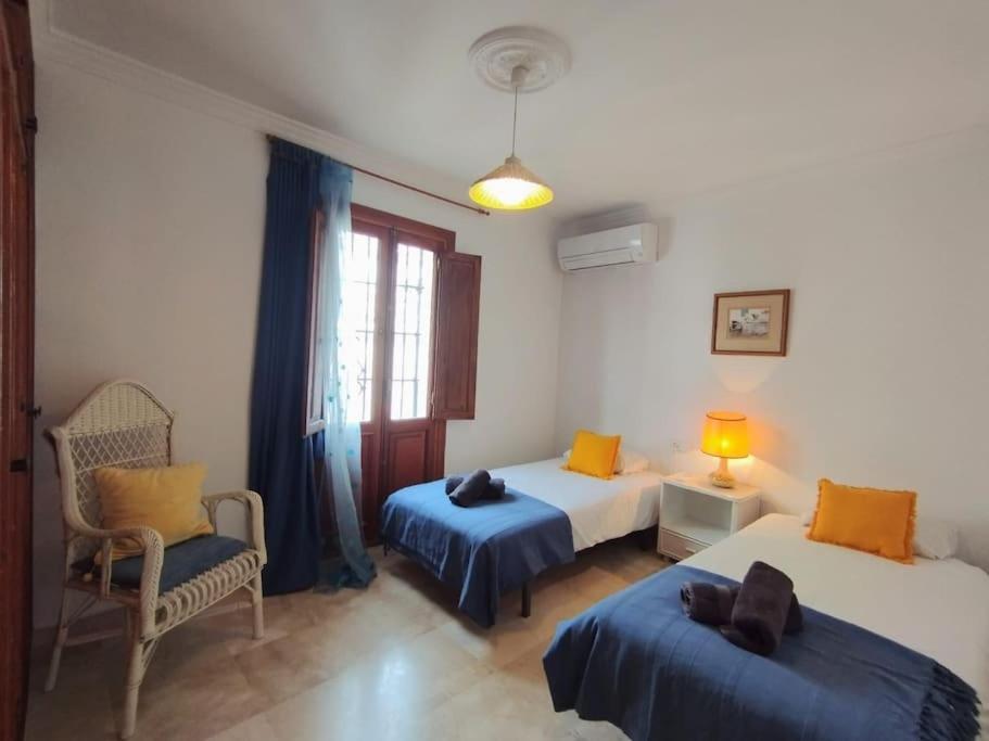Beautiful 2 Bedroom In Calle Carabeo, Nerja