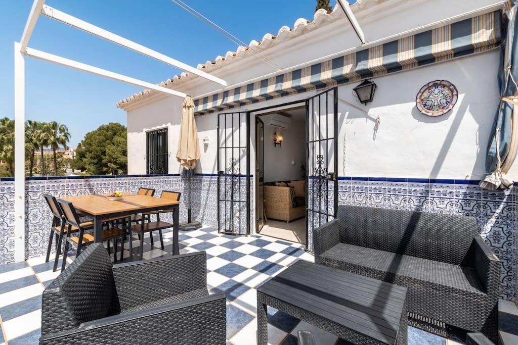 Oasis 16 Nerja
