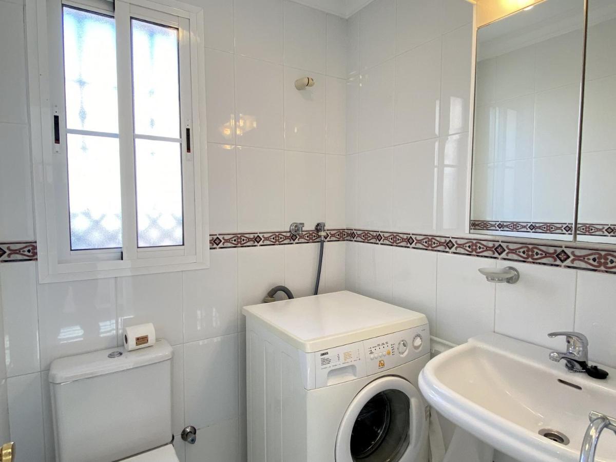 Lucena Private Pool Casasol *