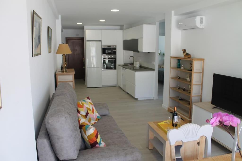 Luminoso Y Reformado En Apartamento Nerja