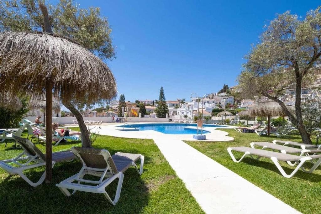 Tropicana Townhouse, 2 Bedroom Next To The Pool *