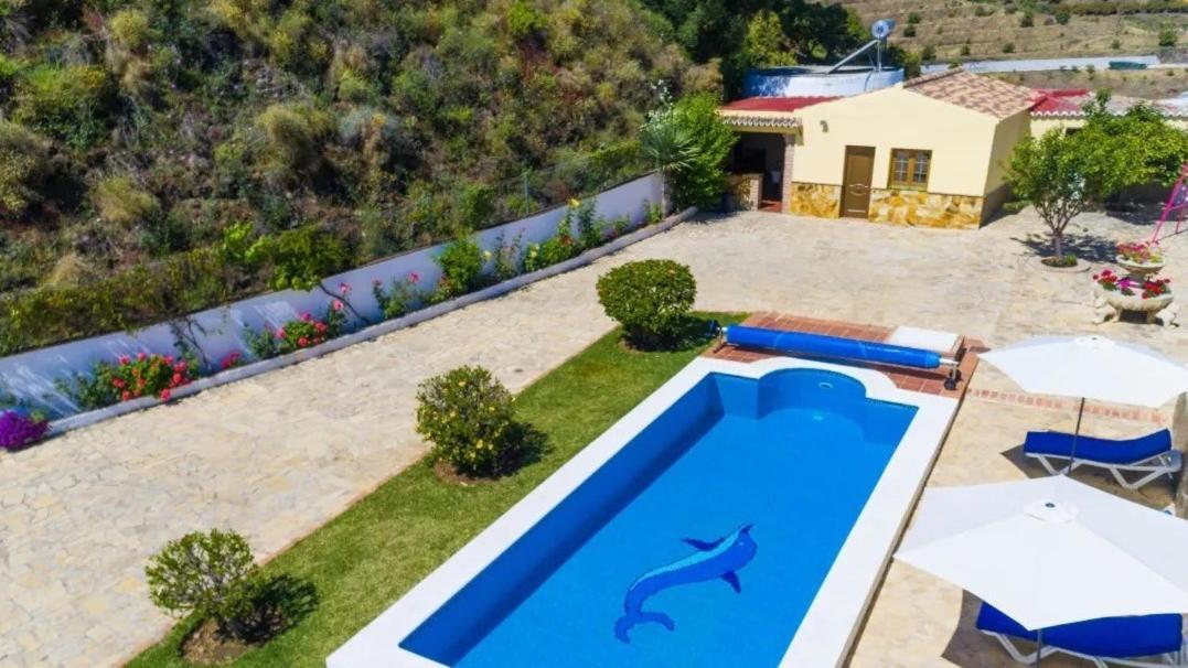 Views - By Casitas Select
