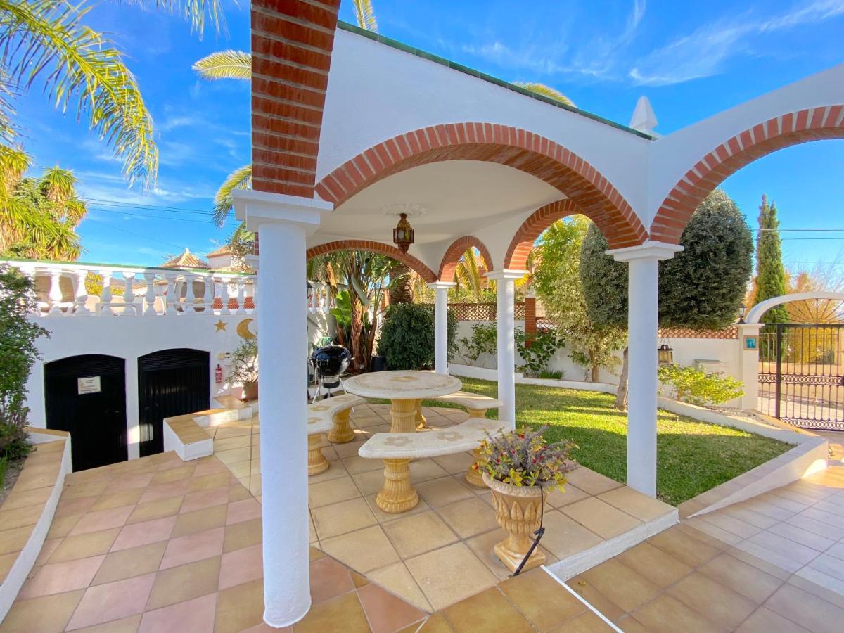 Sandra Luxury