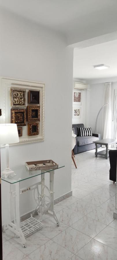 Gaviota Holidays Piscina Y Playa * Nerja