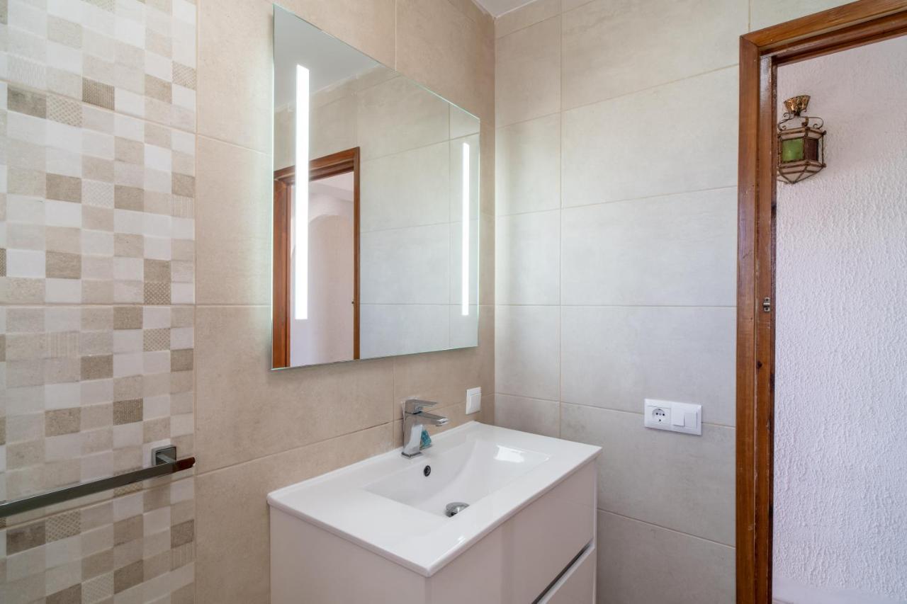 Isabel Private Pool Casasol