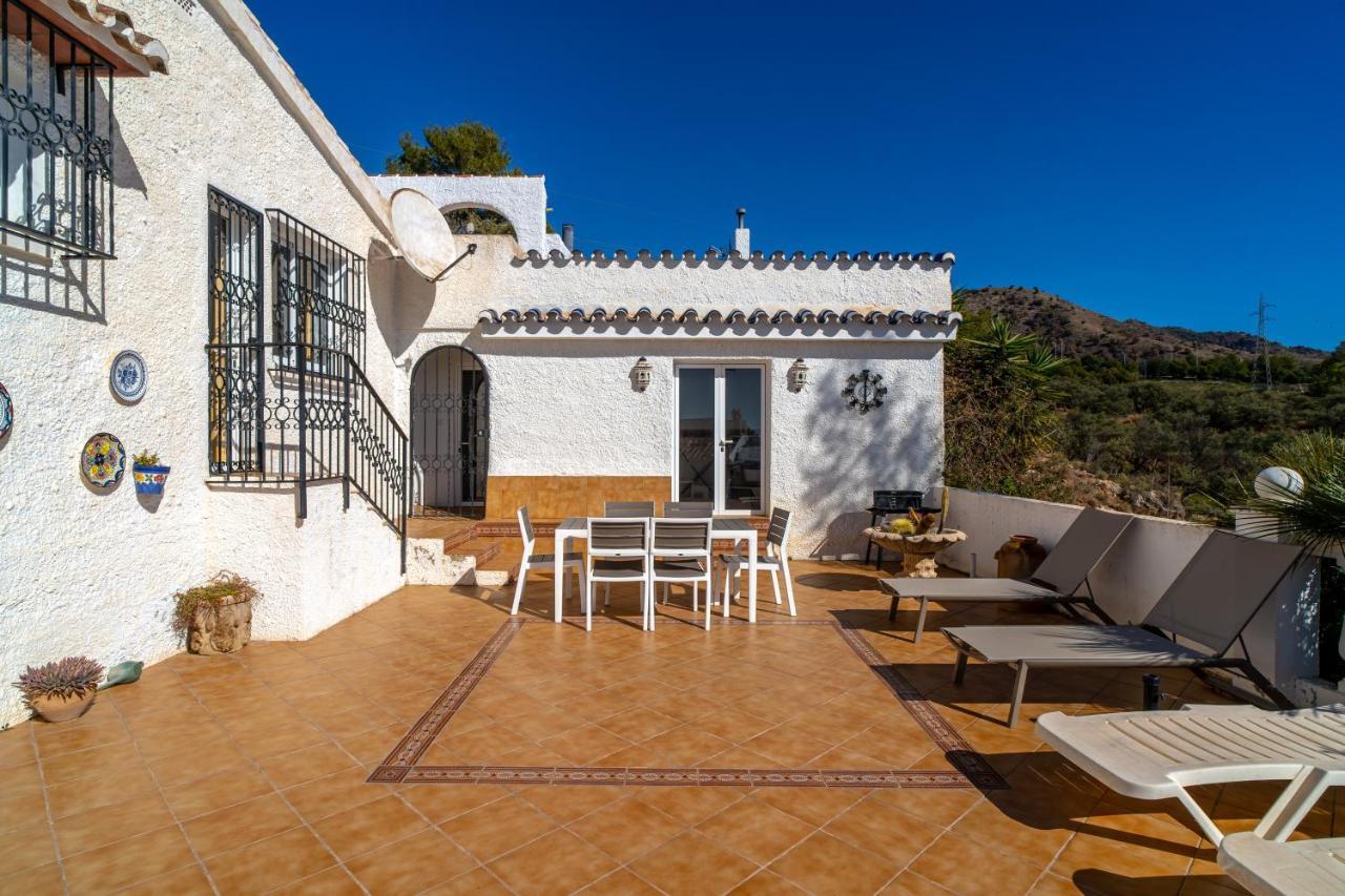 Isabel Private Pool Casasol
