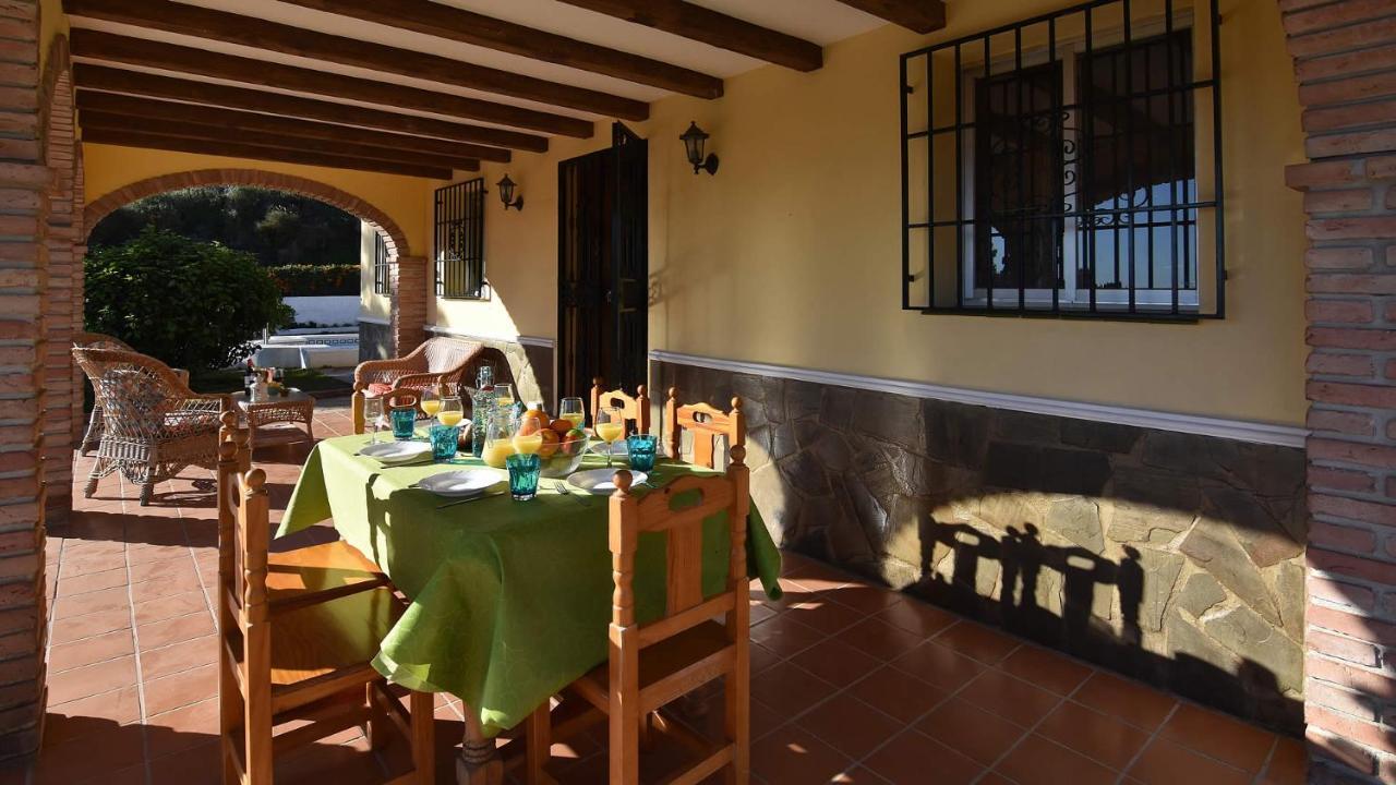 Views - By Casitas Select