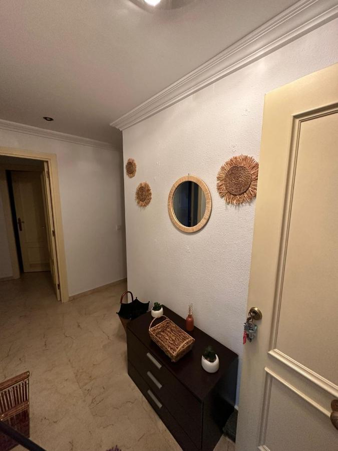 Piso 3 Dormitorios Y 2 Banos Apartamento Nerja