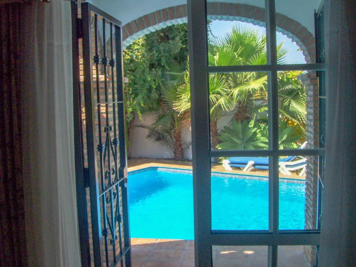 Paradise - Jazmines Nerja