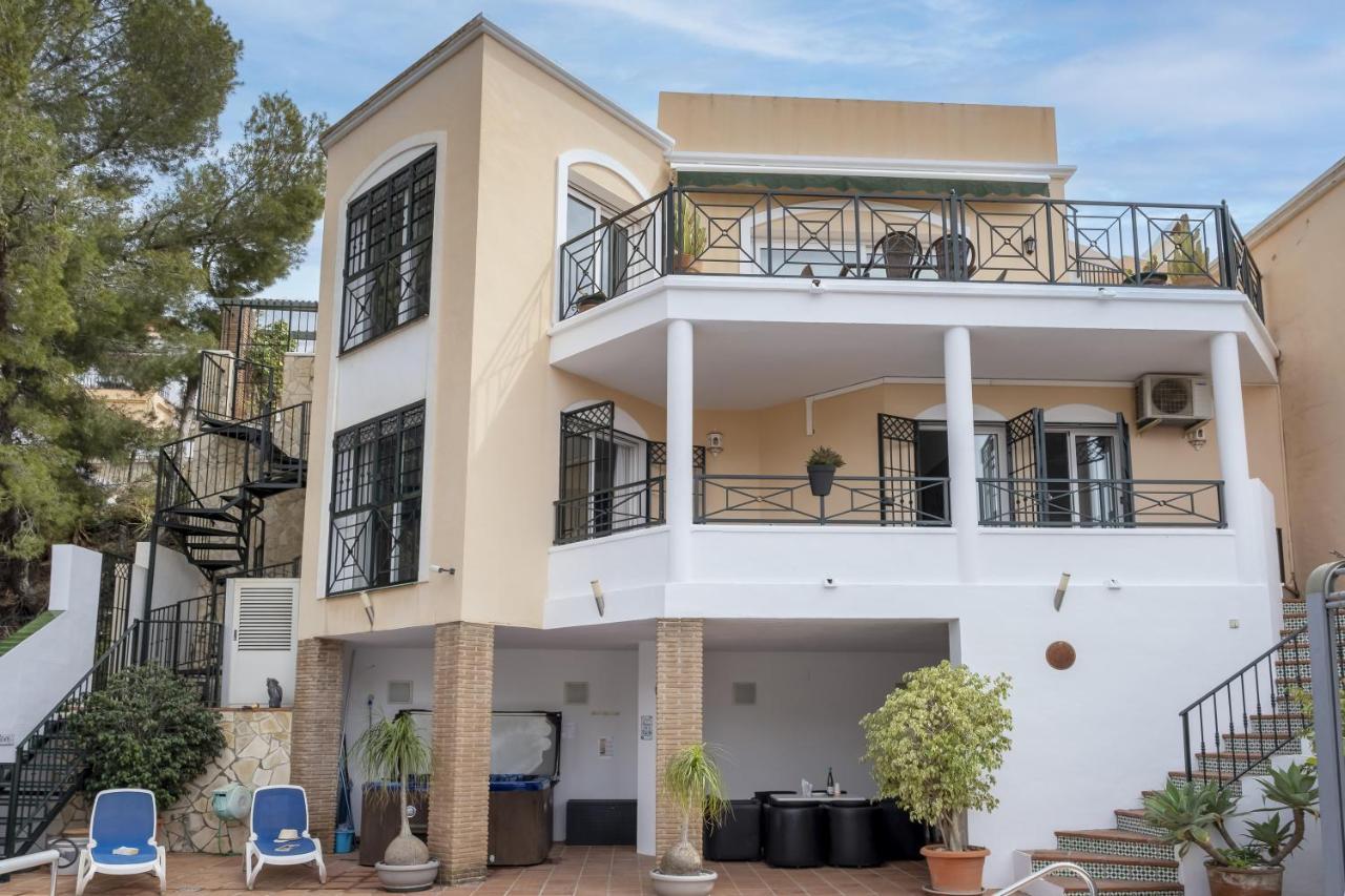 Miramar Burriana 10 Pax * Nerja