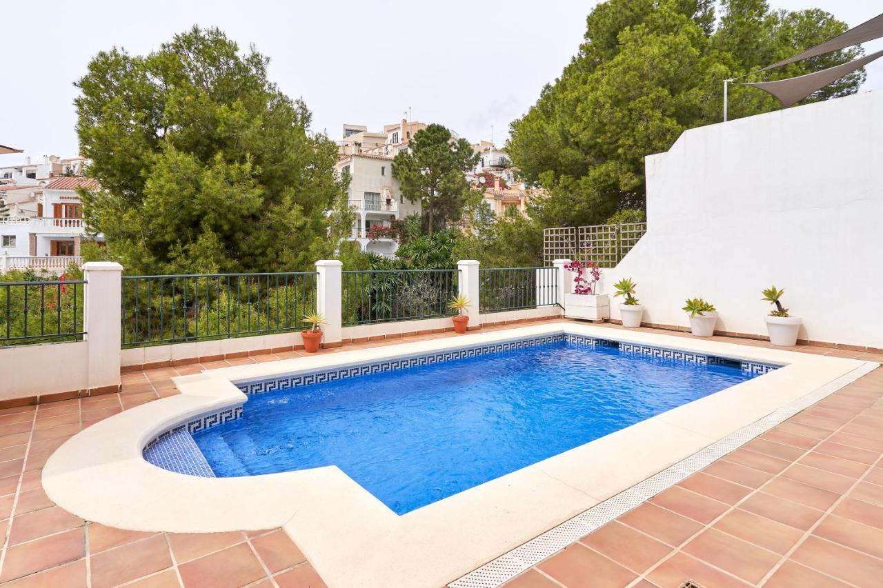 With Private Pool Appartement