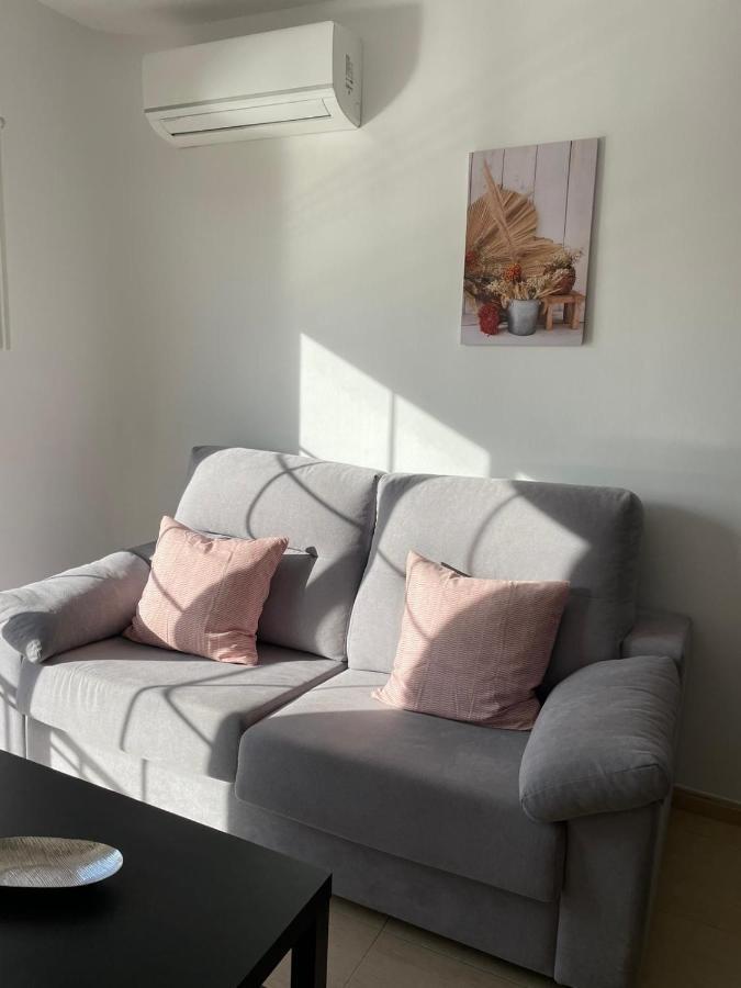 Apartamento En El Centro De Nerja. *