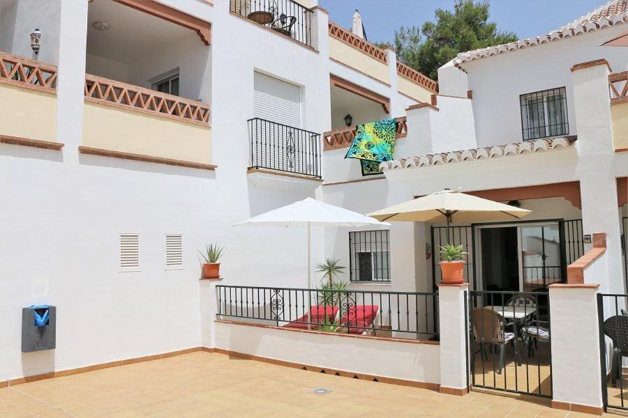 Casa Kasander, Two Bedroom Near With Pool