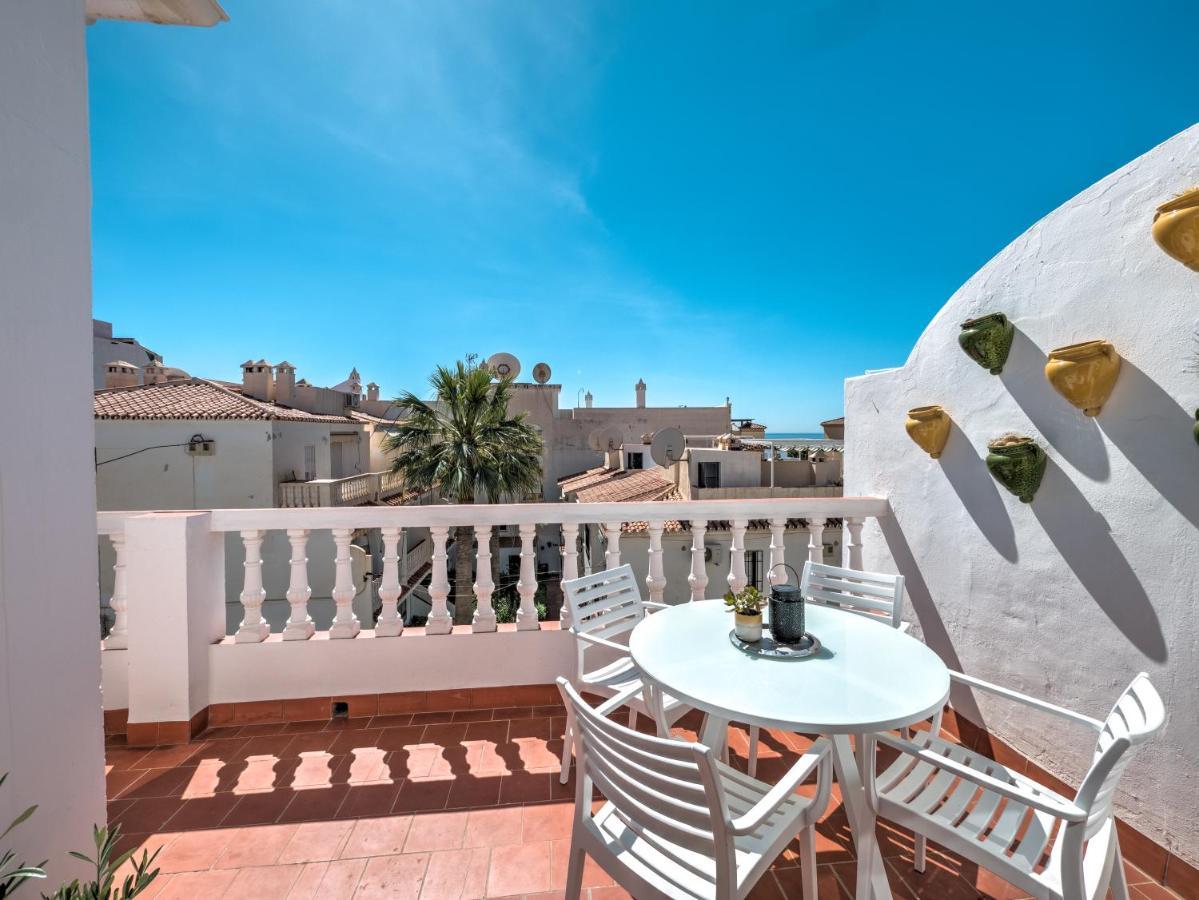Penthouse With Roof Terrace In Parador, Appartement