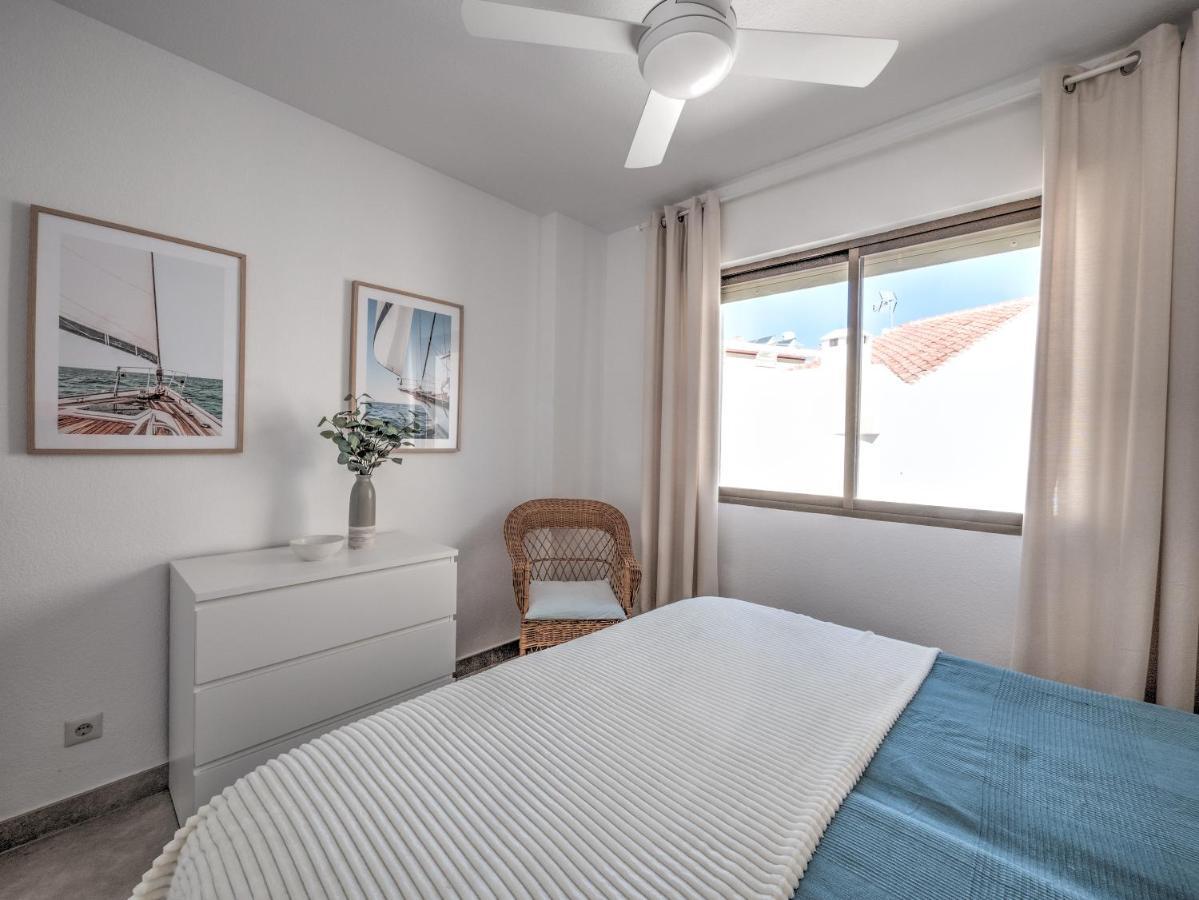 Penthouse With Roof Terrace In Parador, Appartement