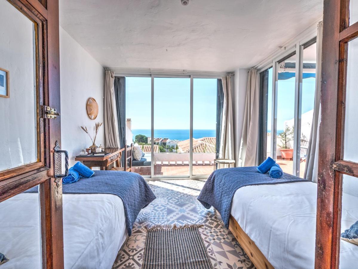 Apartamento Newly Renovated In With Huge Pool *