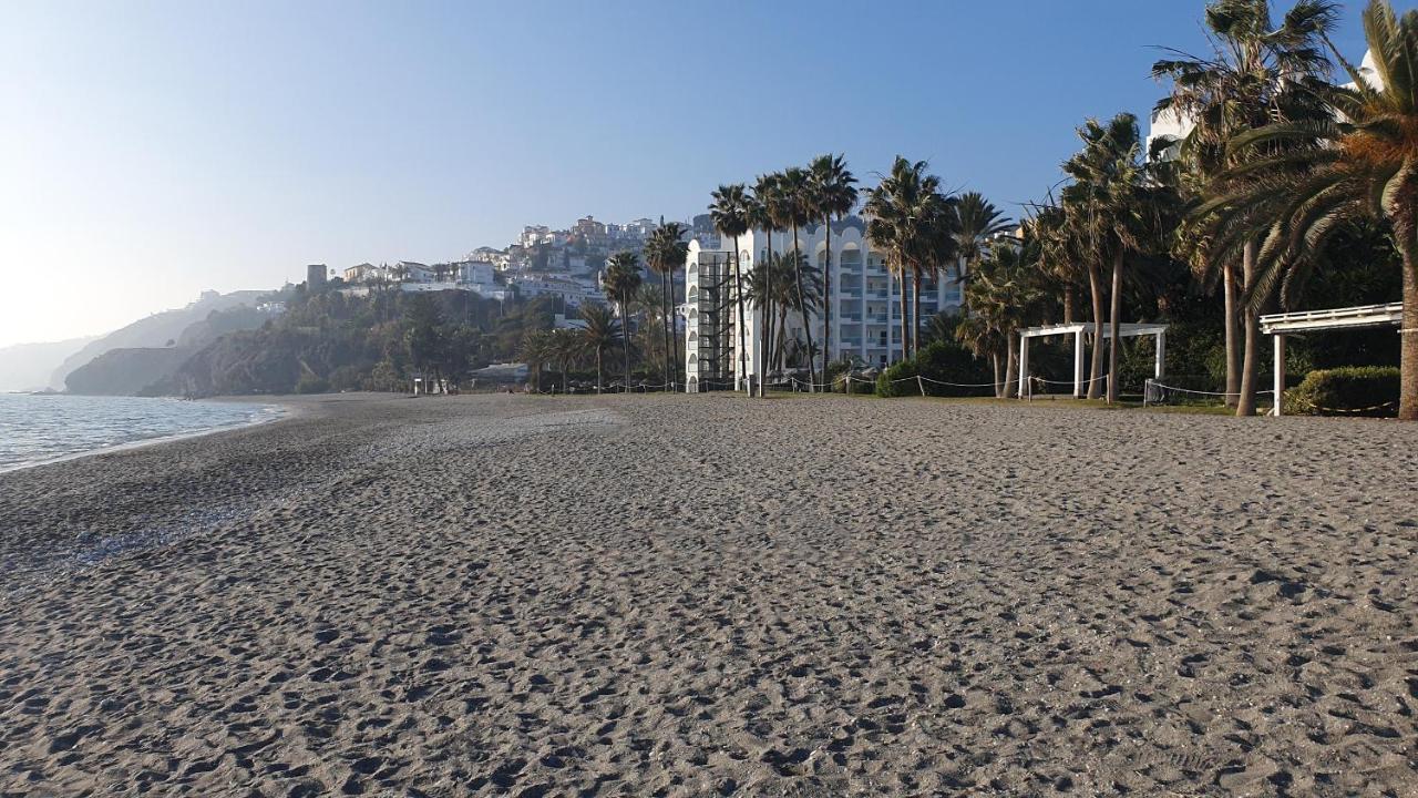 Stilfullt Naera Pool Och Strand. Vakantiehuis Nerja