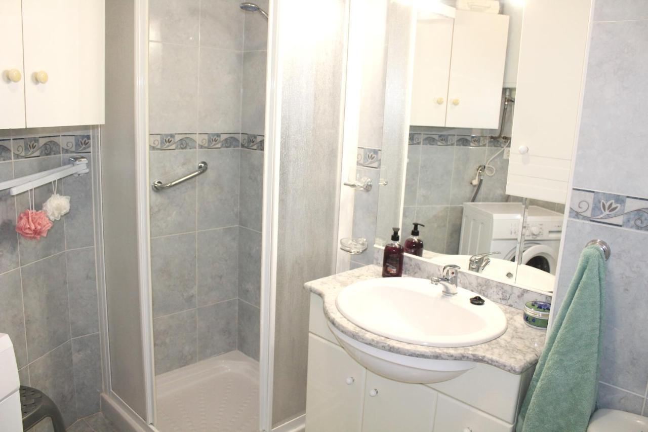 Charming With Pool Apartamento
