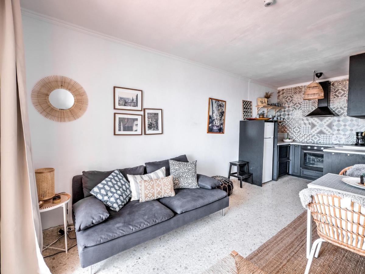 Apartamento Newly Renovated In With Huge Pool Nerja
