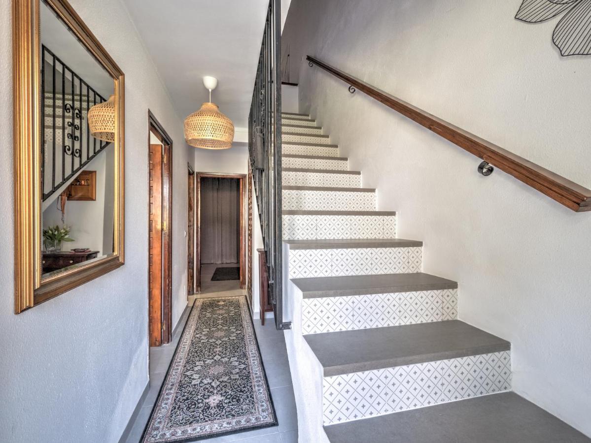 Beautiful Townhouse With Two Terraces In * Nerja