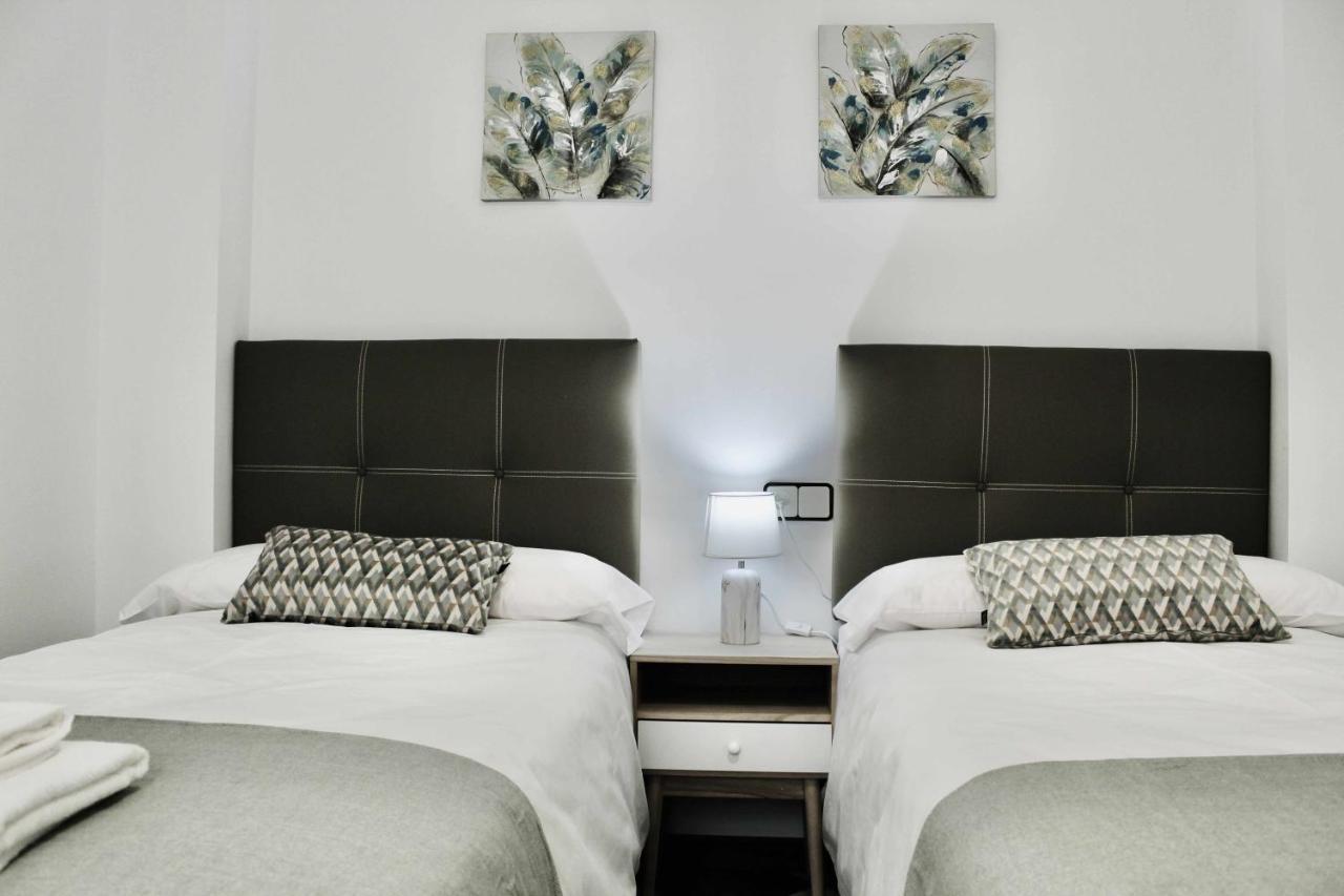 Appartement De 3 Dorm En Pleno Centro De Nerja