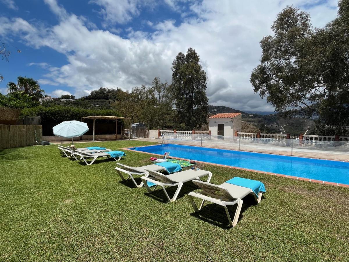 Pousada Paradise - Alminares