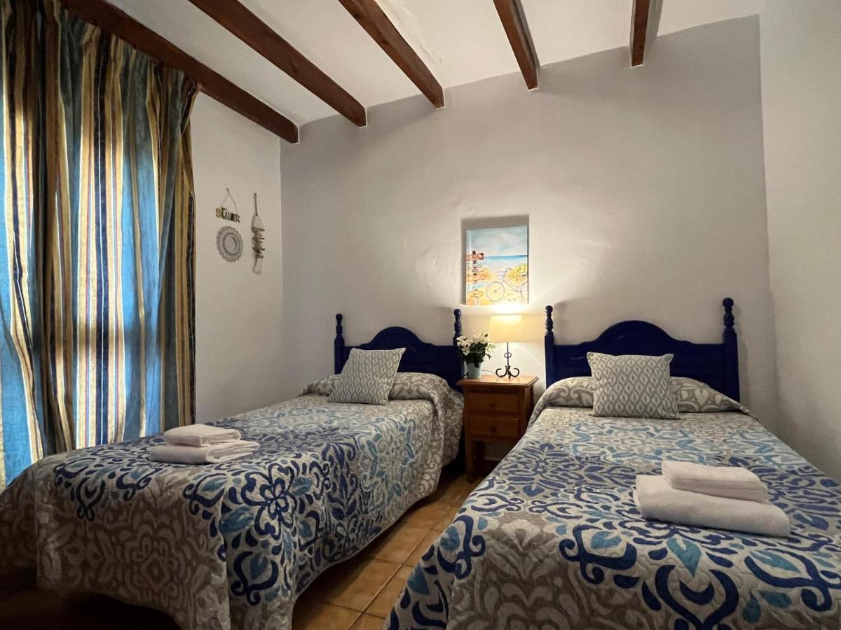 Paradise - Alminares Nerja