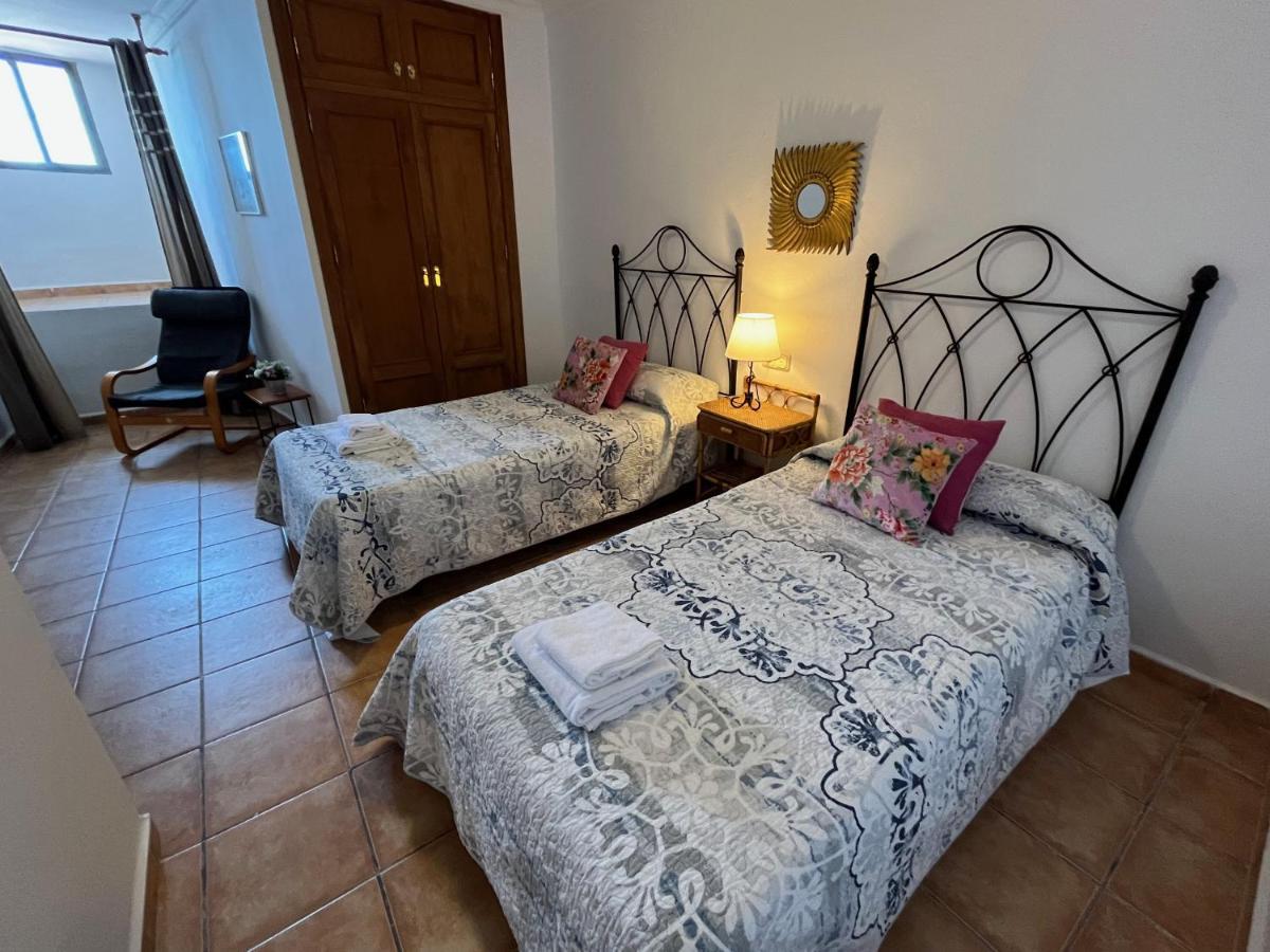 Villa Paradise - Alminares