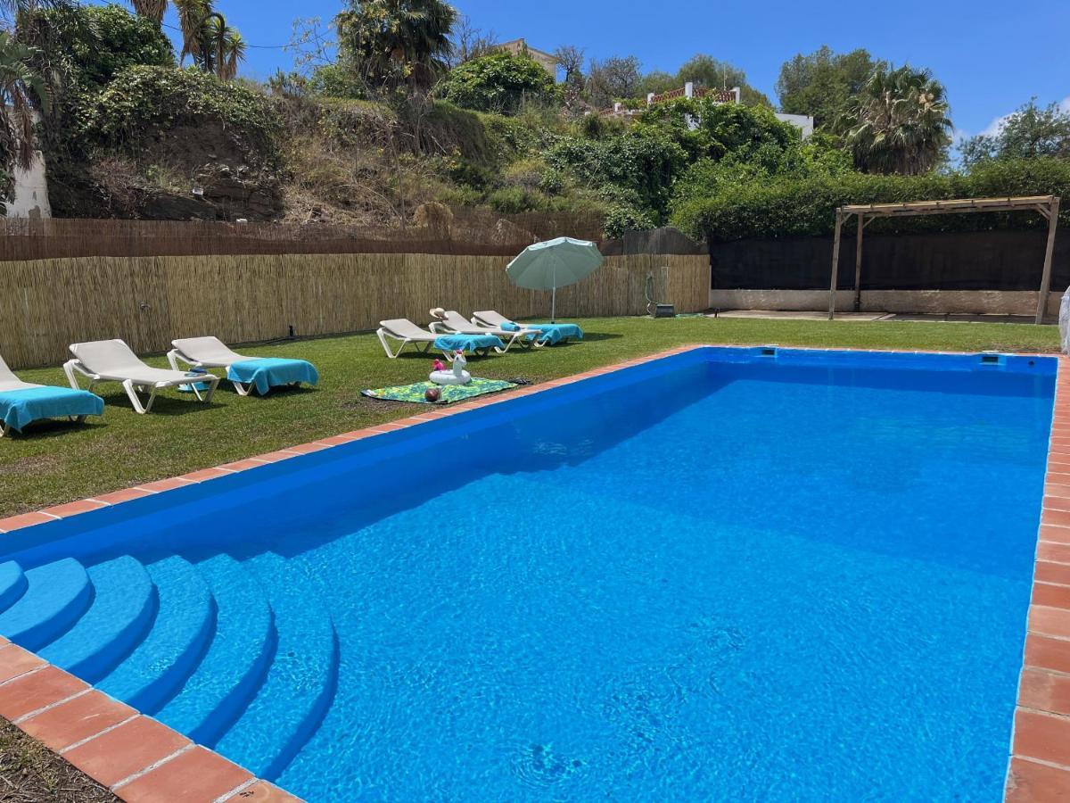 Paradise - Alminares Nerja