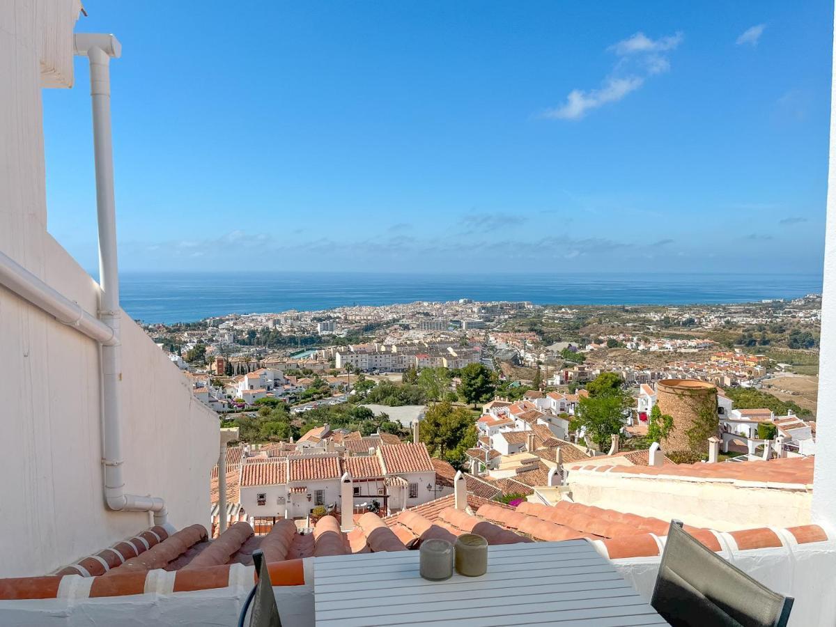 Apartamento Exclusive With Nerjas Biggest Pool *