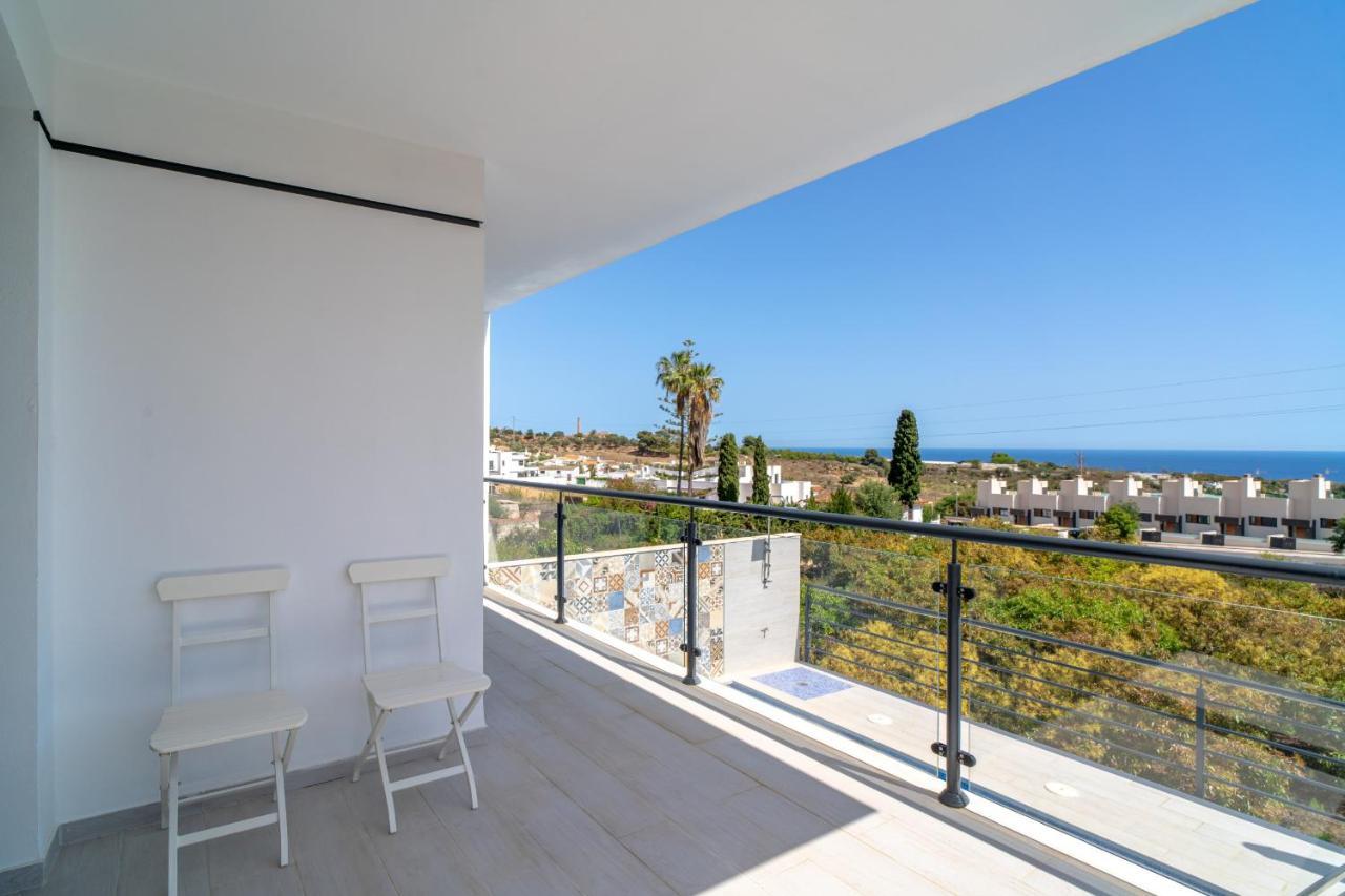 Luxuria Private Pool