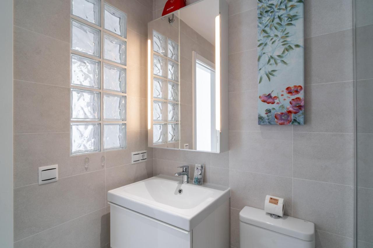 Luxuria Private Pool
