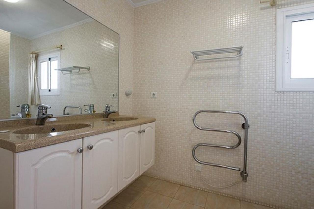 Casa Cava, C Merida 7 * Nerja