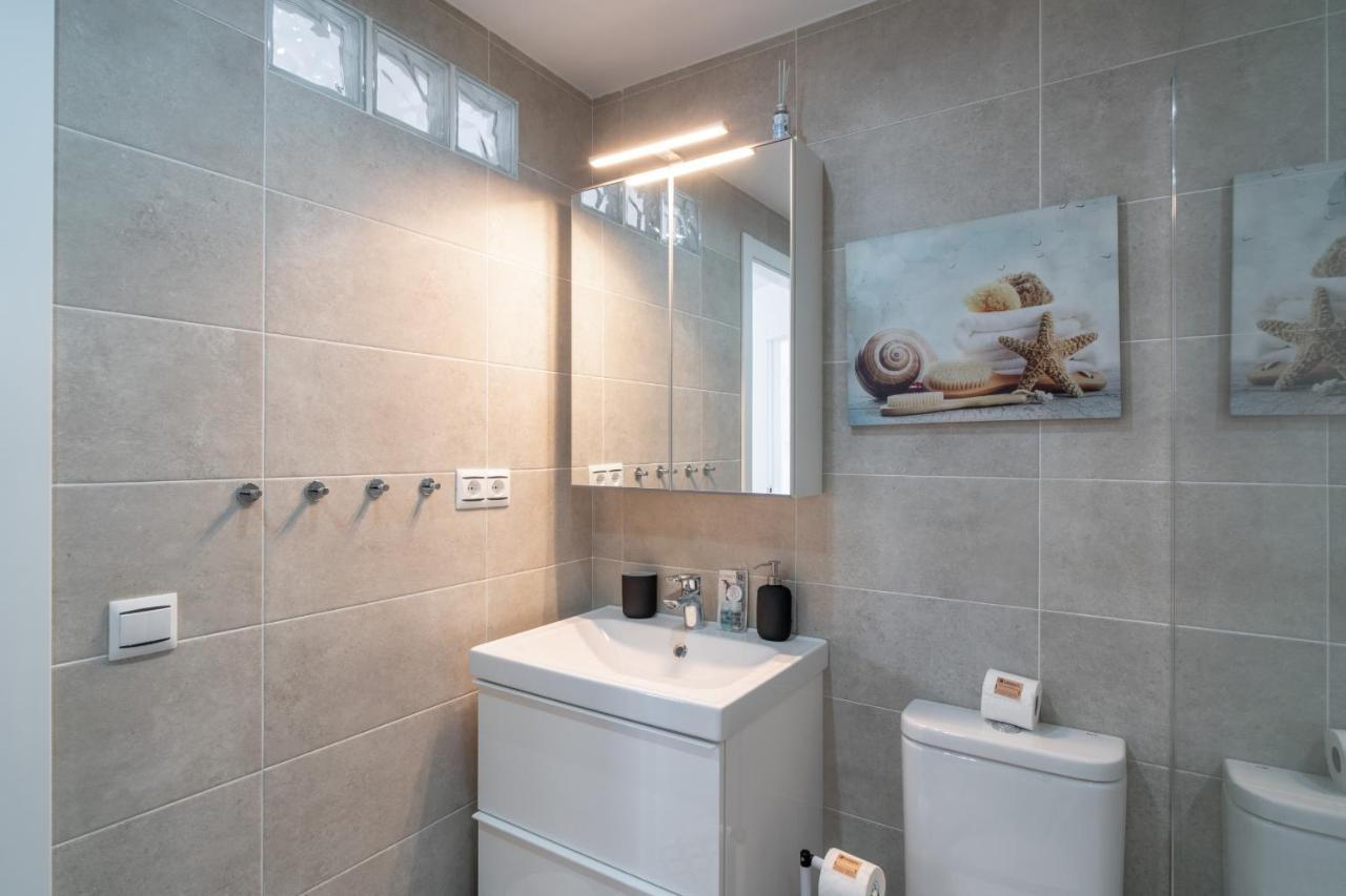 Luxuria Private Pool Villa