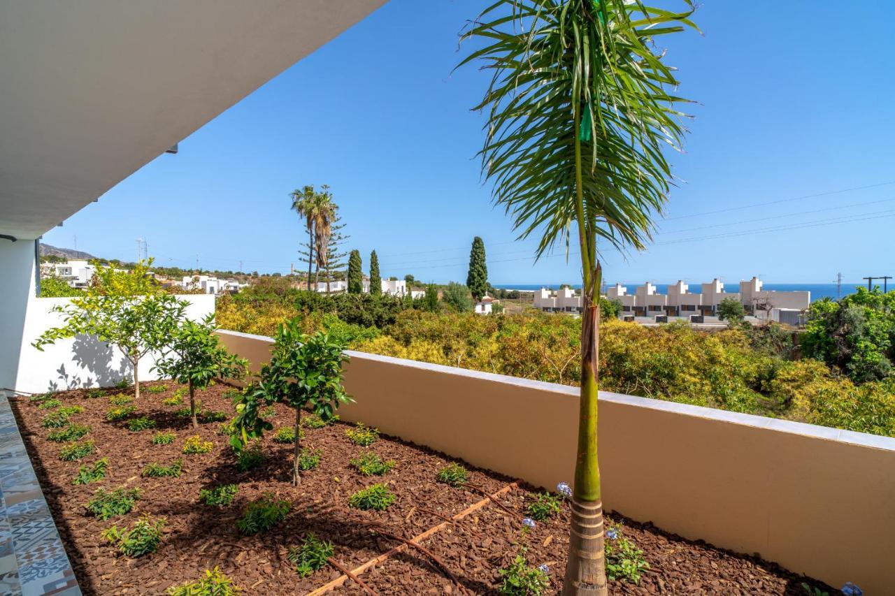 Luxuria Private Pool