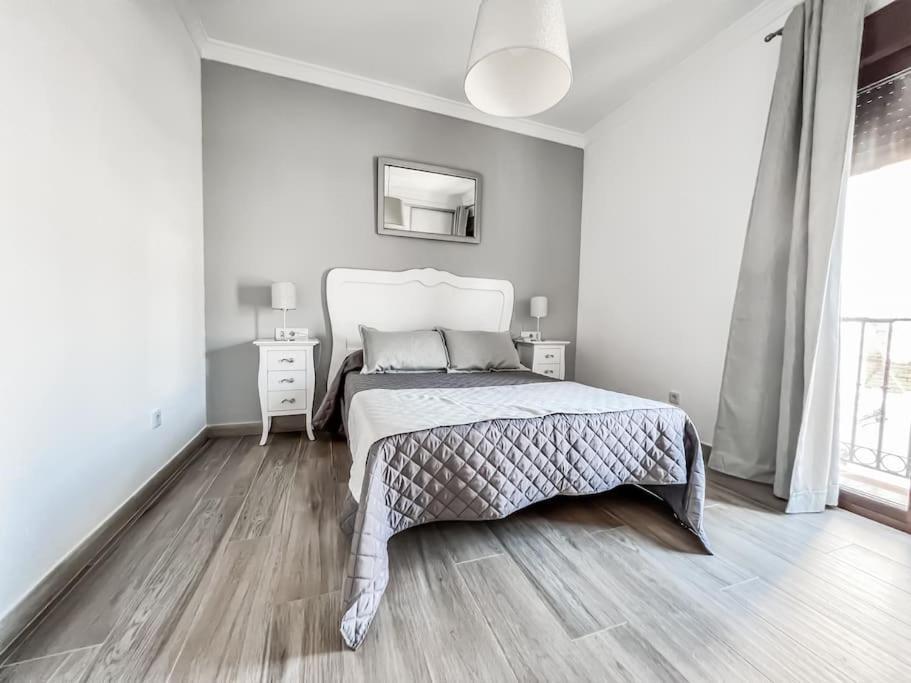 2 Bedroom With Large Private Terrace
