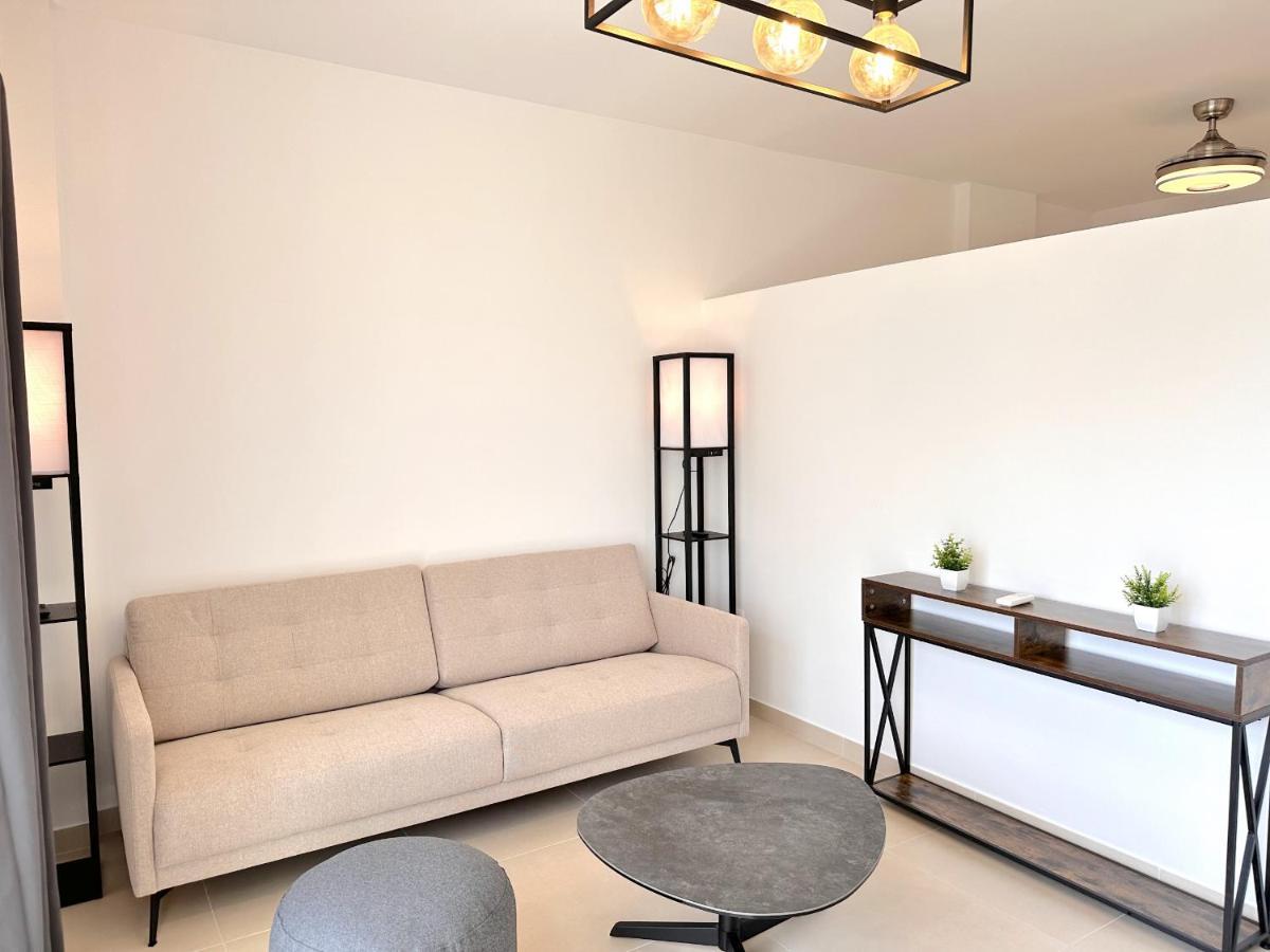 Carabeo 26 Boutique Casasol *
