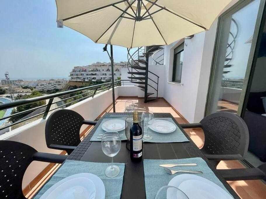 Atico Con Vistas Al Mar Y En Appartement