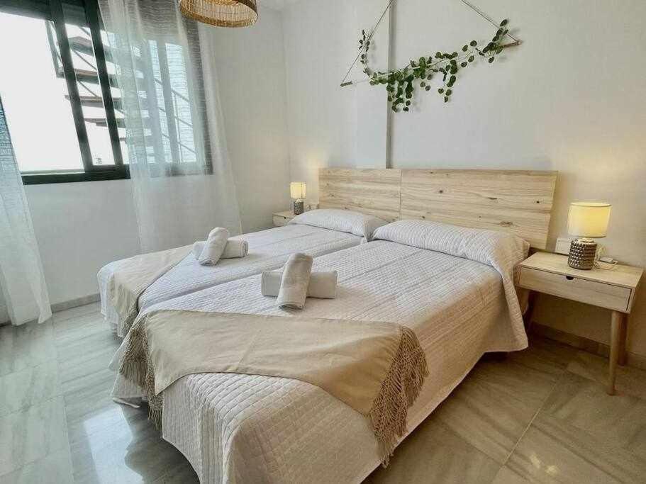 Atico Con Vistas Al Mar Y En Appartement *