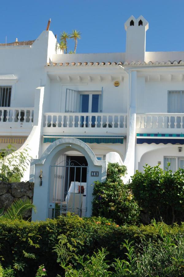 Jardines De 18 Menyber Casa de férias Nerja